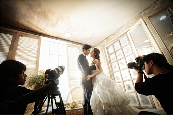 韩式风格实景婚纱摄影,都市里的小资情调
