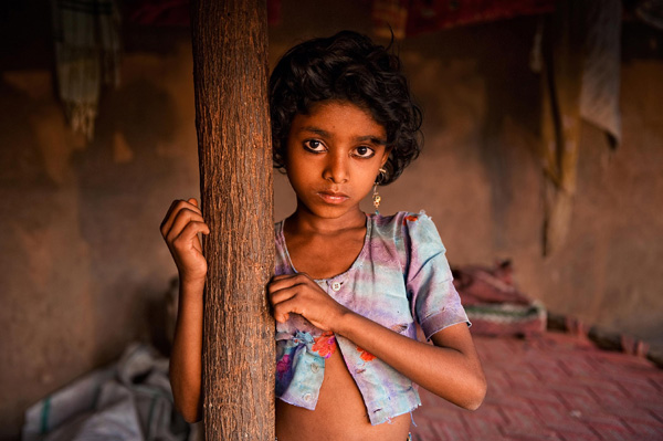 "阿富汗少女"摄影师steve mccurry访谈