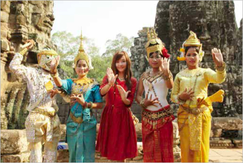 高棉族的传统舞蹈别具异域风情