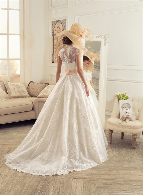 新娘婚纱礼服欣赏 彰显优雅复古范儿