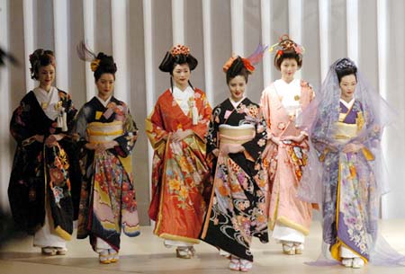 日本和服婚纱_日本和服(3)