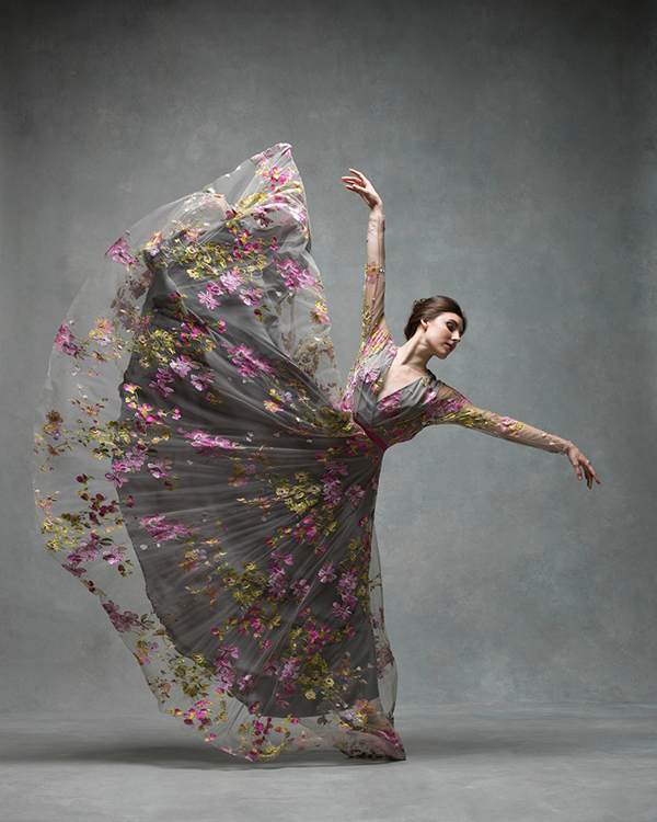 舞者美国摄影师kenbrowar优美的线条摄影作品欣赏
