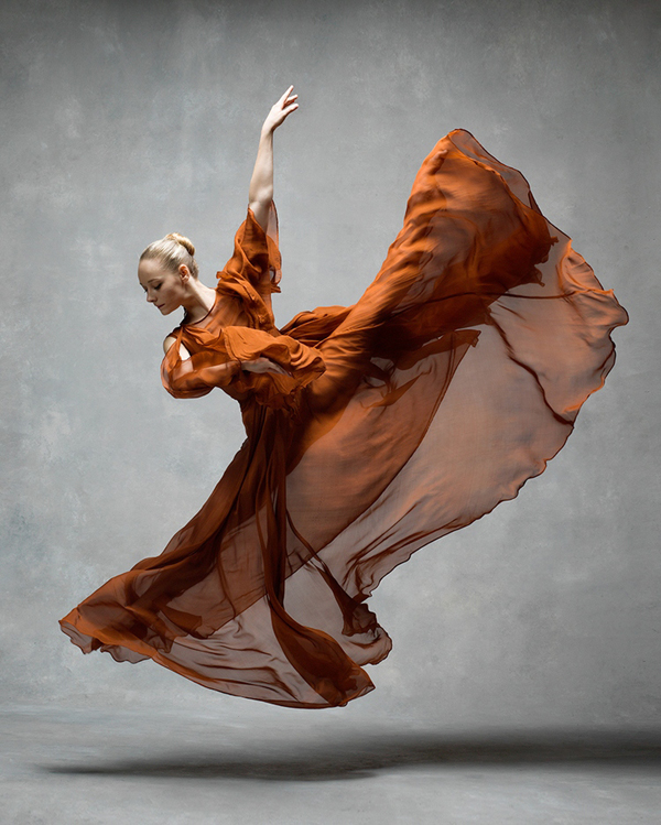 舞者美国摄影师kenbrowar优美的线条摄影作品欣赏