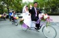 最新影楼资讯新闻-自行车上的浪漫婚礼