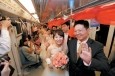 最新影楼资讯新闻-两岸地铁集体婚礼昨举行