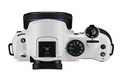 三星NX10(白色限量版)数码相机 