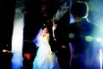 最新影楼资讯新闻-浏阳80后上演创意婚礼 新娘变身高空飞人