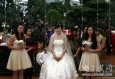 武汉新人办园林生态婚礼 用低碳环保向幸福致敬