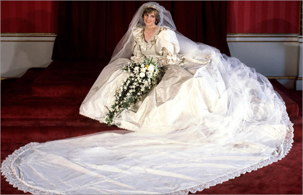 英国皇室历代新娘婚纱礼服大盘点