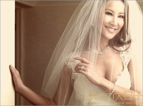 李玟披婚纱10月28日大婚 砸下千万美元打造顶级婚礼 婚嫁资讯 明星婚礼