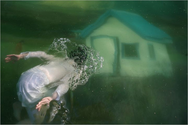 Susanna Majuri水下摄影作品 设计欣赏 黑光网数码频道