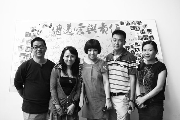 公益影展798顺利闭展，7位摄影师赴青助学送温暖 摄影 公益