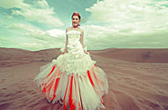 吐鲁番沙漠旅游婚纱 相爱在世界尽头