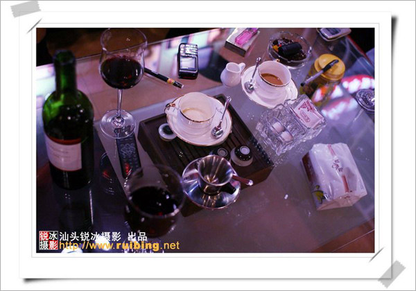 咖啡馆=摄影工作室 洋气韩风装修欣赏 摄影工作室装修