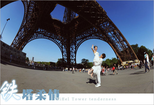 巴黎旅游婚纱 埃菲尔铁塔的永恒记忆 婚纱摄影