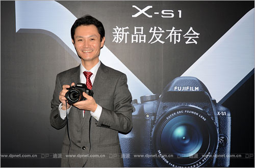 富士Fujifilm X-S1