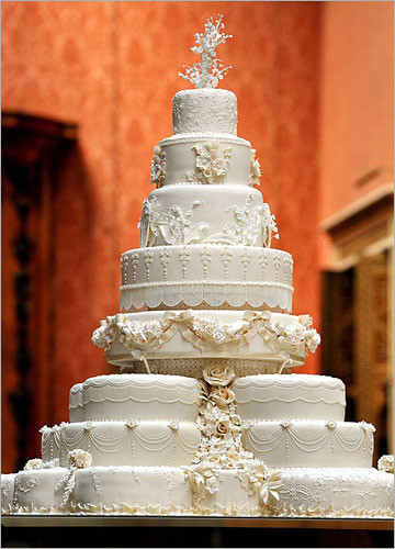 纯美冬季婚礼蛋糕 至纯雪白幻化出脱俗雅致 婚礼策划