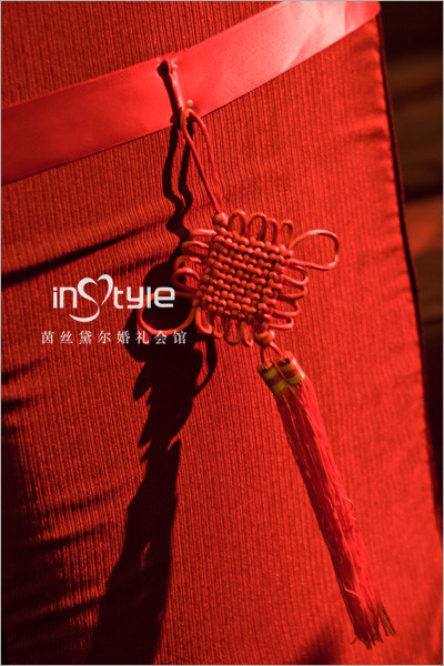 冬季正红色主题婚礼 各种细节共同演绎时尚中国风 婚礼跟拍