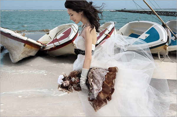 蜜月婚纱之海边行 明媚阳光爱有情天 婚纱摄影