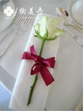 婚礼餐巾花饰的设计制作　婚礼策划