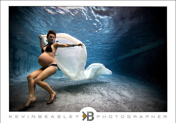 孕妇 水下摄影
