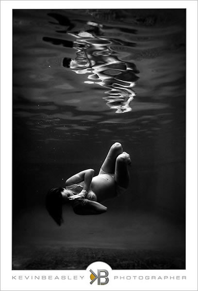 孕妇 水下摄影