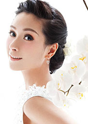 杨恭如最新新娘婚纱大片曝光 演绎天使般的不老神话