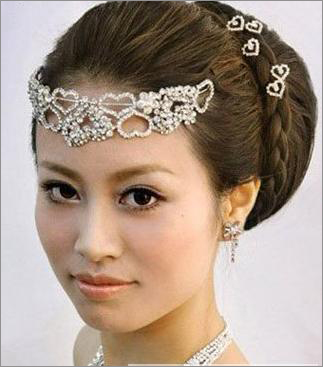 韩式蜈蚣辫新娘造型 时尚新潮