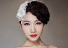 优雅新娘头饰打造整体美感 为发型增添光彩