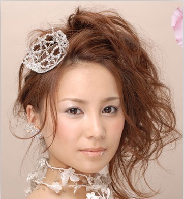 日系甜美新娘发型 打造完美婚礼