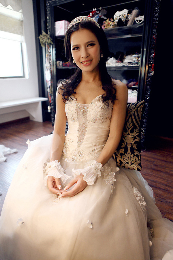 2013浪漫优雅新娘造型 打造完美婚礼