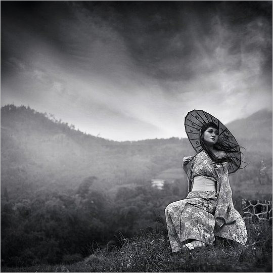 印尼摄影师Chaerul Umam黑白人像摄影作品