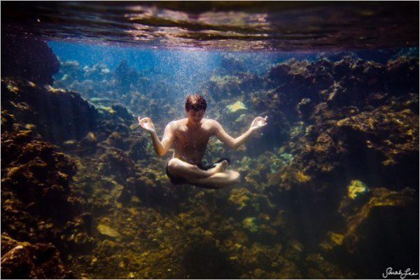 夏威夷女摄影师Sarah Lee动感水下人物摄影