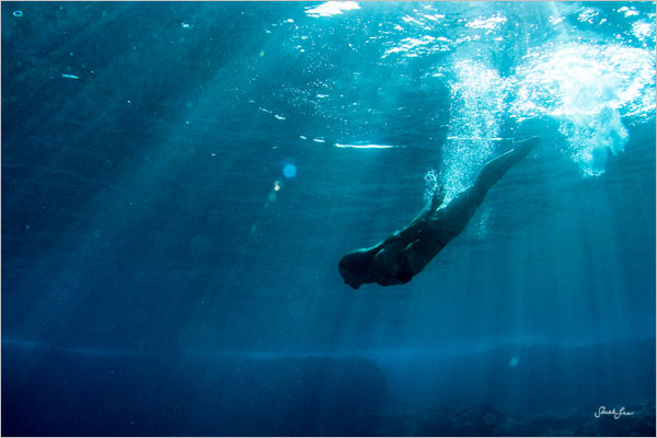女摄影师Sarah Lee：潜水的美人鱼