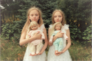 最新影楼资讯新闻-如梦似幻的冰岛双子女Erna与Hrefna