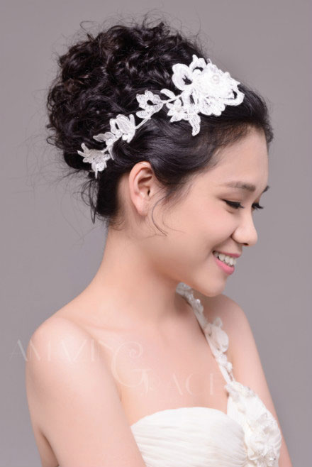 2013新娘鲜花造型 打造最完美的时尚新娘妆