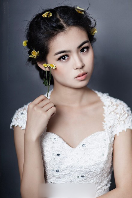 韩式新娘造型 新娘花饰 新娘发型