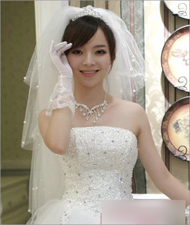 新娘婚纱造型图片_短发新娘婚纱造型图片(2)
