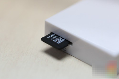 闪迪All-in-One USB3.0读卡器进行测试图
