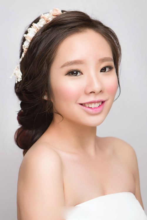 韩式新娘妆容造型