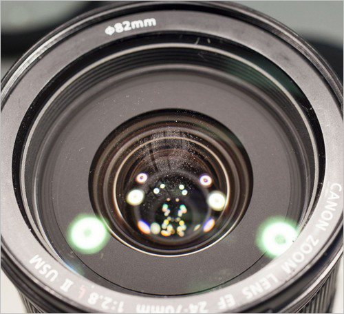 劣质滤镜可能会直接与镜头前端镜片发生接触