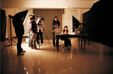最新影楼资讯新闻-杭州传统影楼寻求新突破 为转型与摄影工作室合作