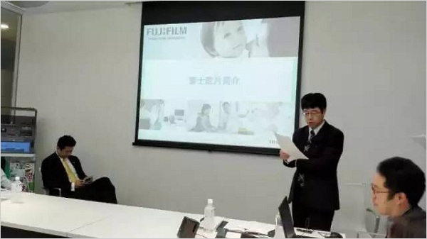 中国人像摄影行业青年企业家代表团出访日本 