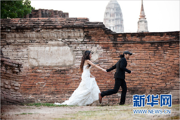 新人熱衷泰國拍婚紗照 體驗(yàn)另類婚紗攝影之旅