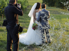 最新影楼资讯新闻-留下*好的作品 婚礼摄影师须知的10条建议