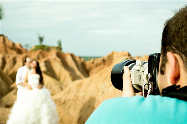 选择做婚礼摄影师 这五点告诉你要慎重