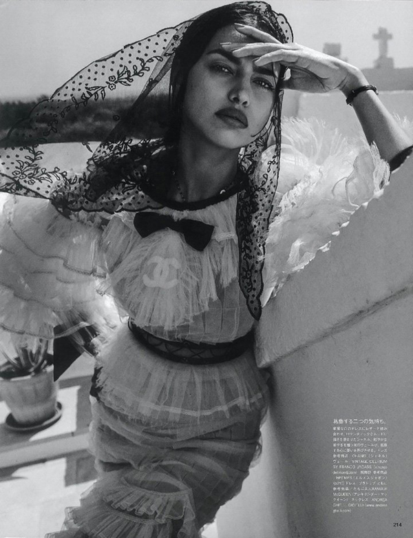 名模Irina Shayk演绎《Vogue》时尚杂志大片