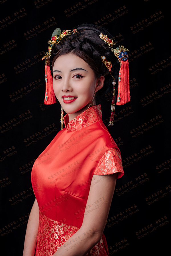 传统中式新娘造型 打造**儒雅中国风