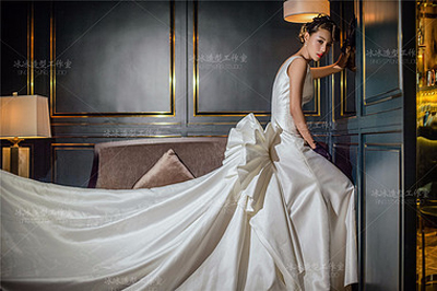 新娘复古造型设计 打造现代时尚干练风