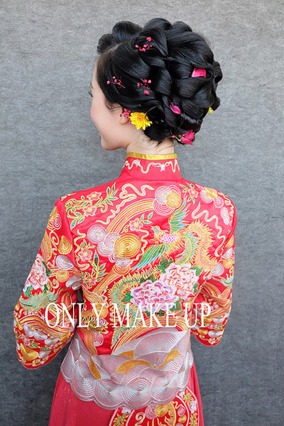 中式新娘造型欣赏 不一样的头饰呈现不一样的美